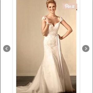 Wedding gown